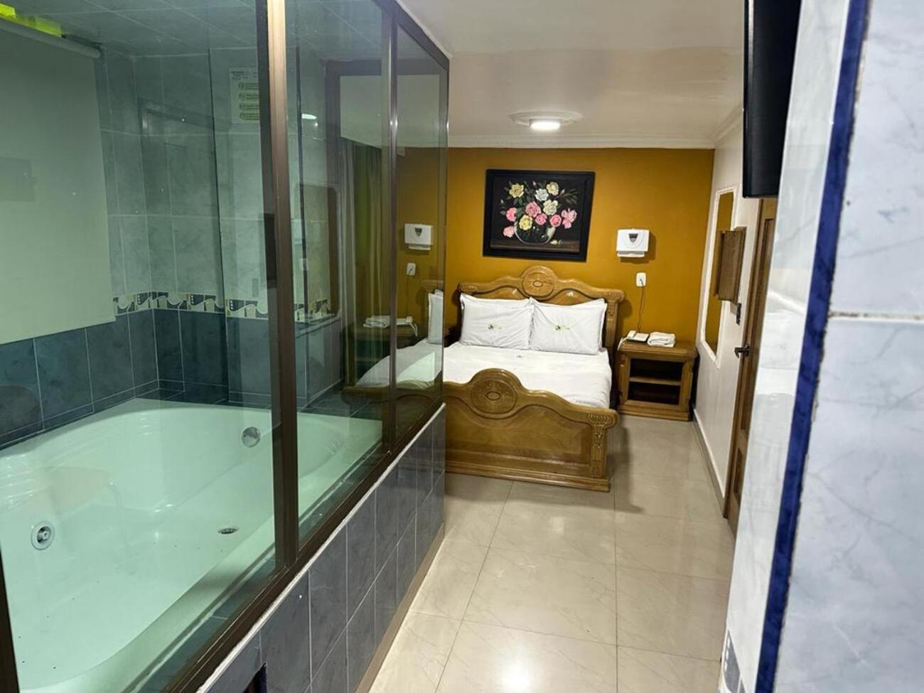 Hotel Bosque Chapinero Bogota Exterior photo